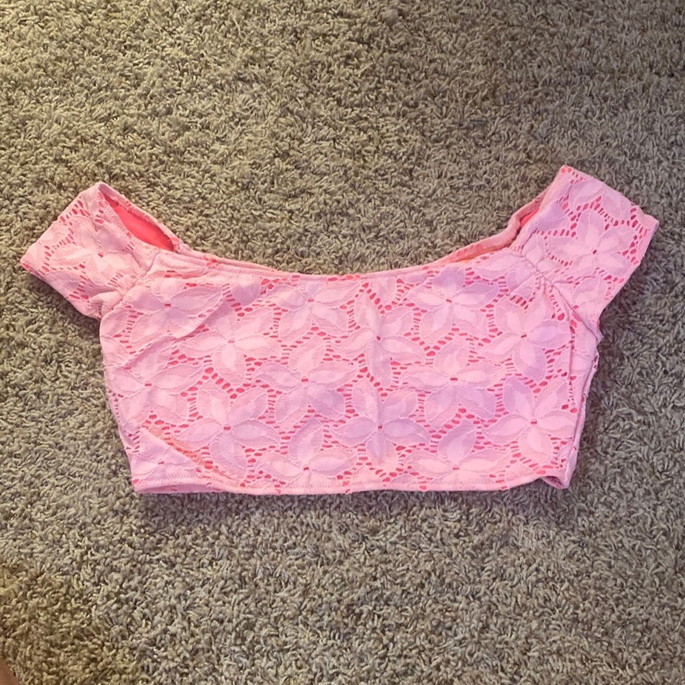 Victoria’s Secret Swimsuit Catalog Cover Cropped Swim Top Peach Pink Lace Bikini